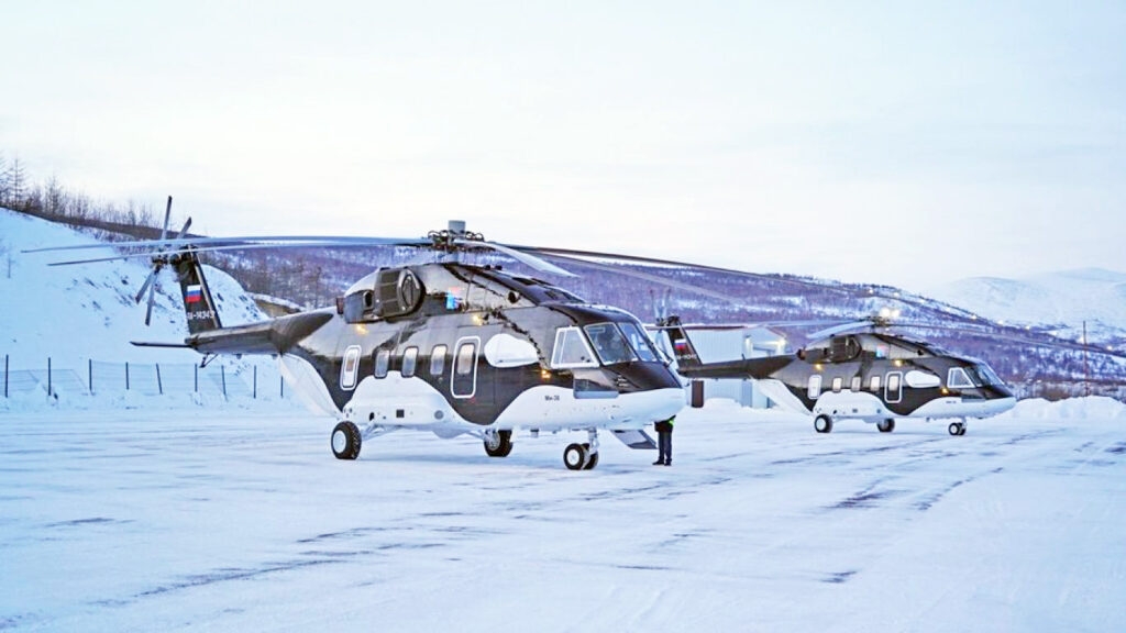 Два новых вертолета Ми-38 выполнили первый перелет длиной в 6500 километров к месту работы