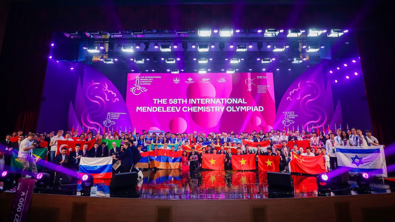 Вся российская сборная по химии завоевала медали на Менделеевской олимпиаде